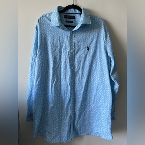 U.S. Polo Assn. Wrinkle Resistant Flower Print Button-Down Shirt - Picture 1 of 9